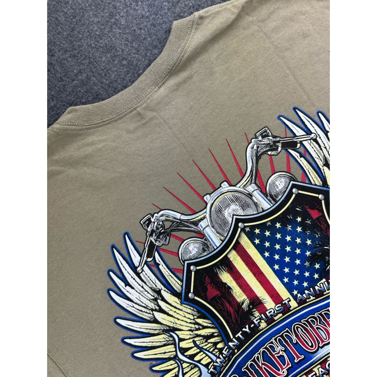 2013 Biketoberfest Daytona Beach Florida Mens Size Large T Shirt Stains